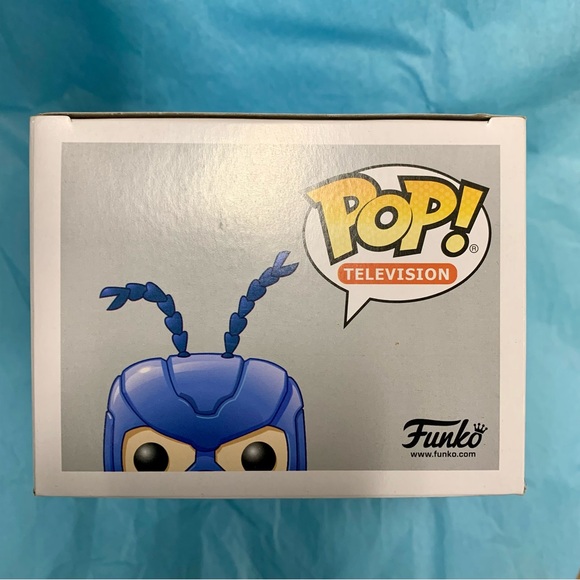 The Tick SDCC 2017 Summer Convention Exclusive Glow in the Dark Funko POP! - Picture 5 of 7